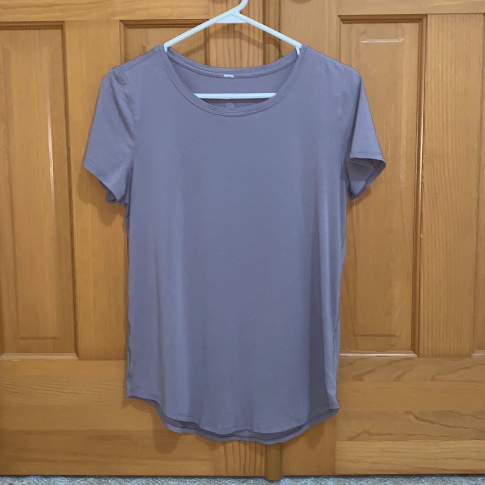 Lululemon top